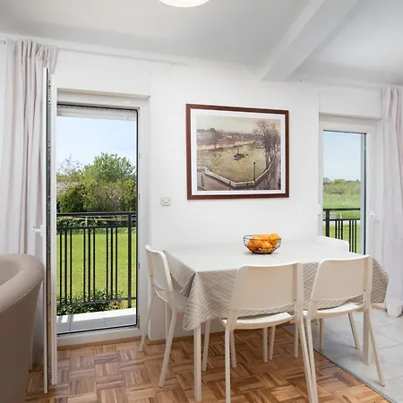 Countryside Manu Apartment *