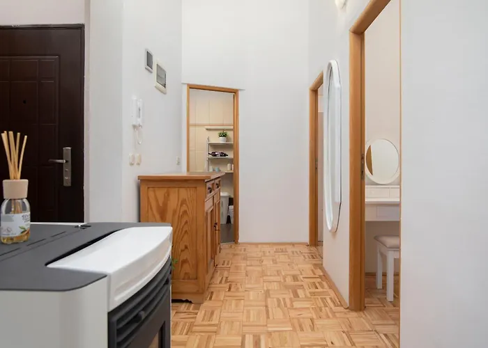 Countryside Manu * Pula