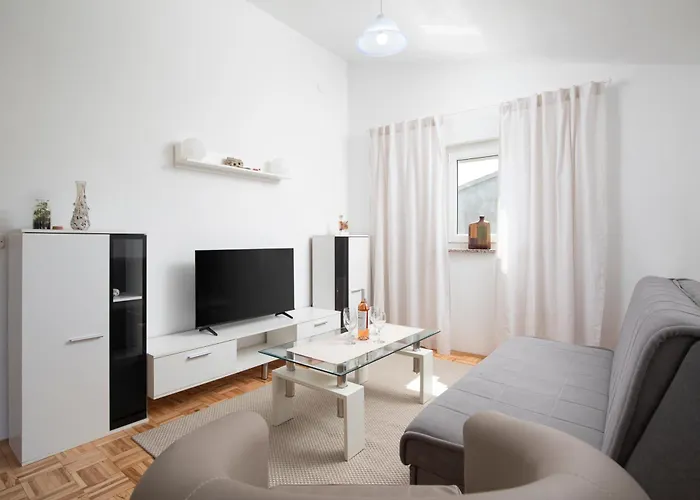 Countryside Manu * Pula